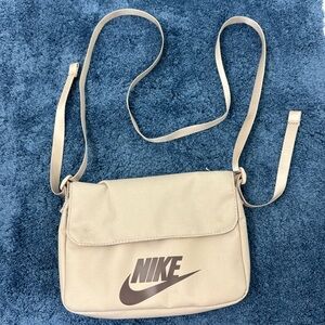 Nike purse